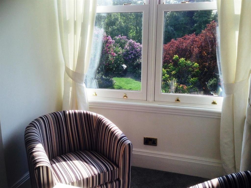 Croham Park - Free Parking & Wi-Fi Bed & Breakfast Croydon Room photo